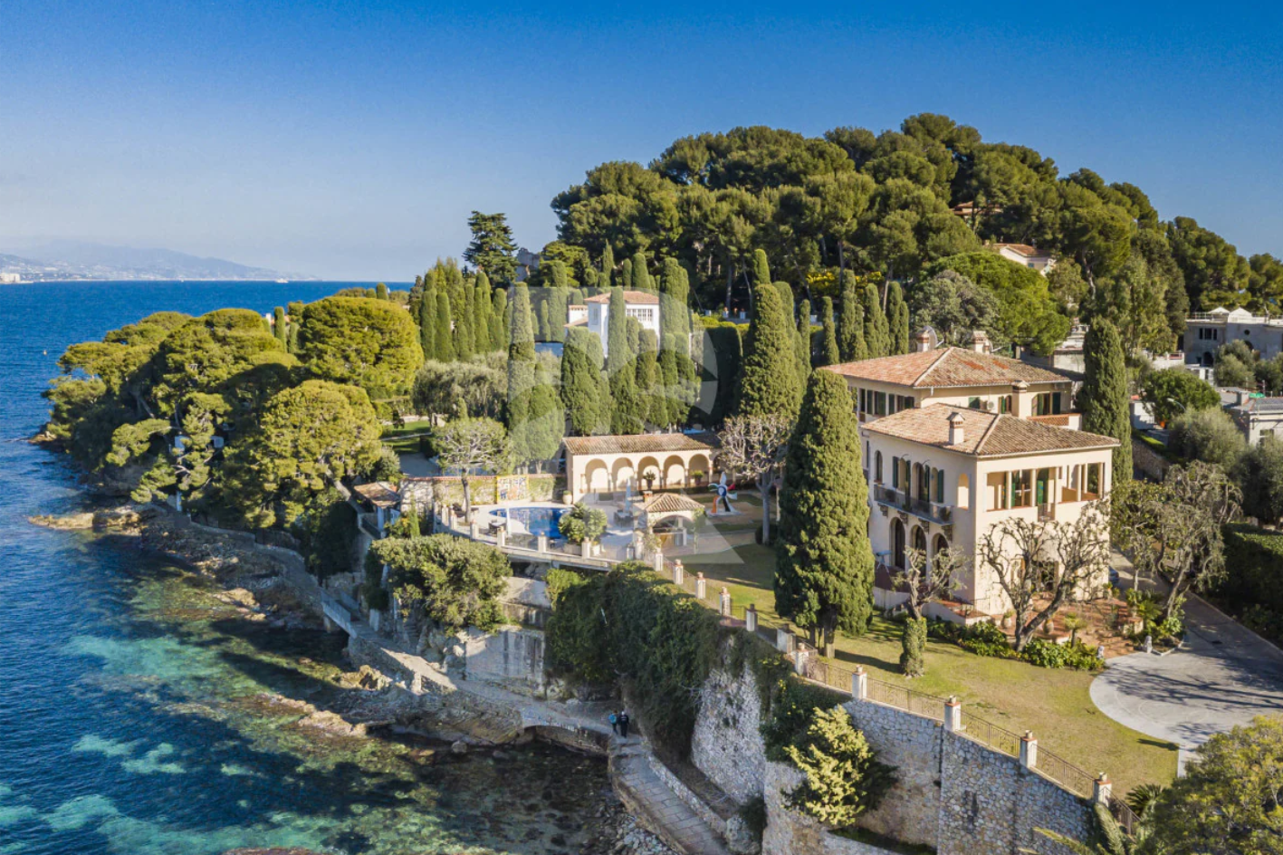 LUXUSANWESEN | Nizza